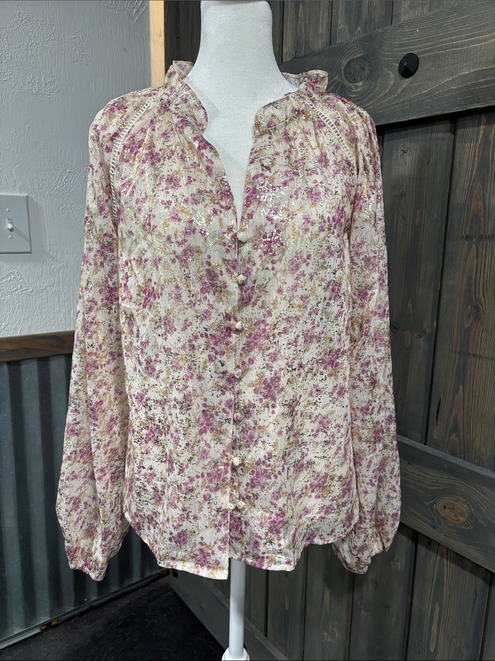 Easy clothes Floral Button-Front Blouse - Cream & Pink